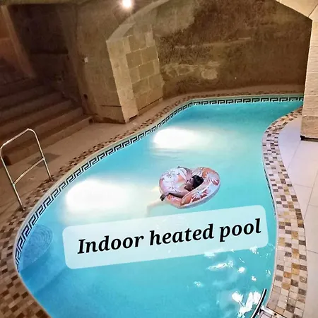 Majsi Indoor Heated Pool Door 26